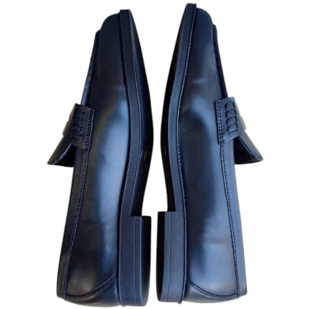 A.N.A. 'Luella' Black Faux Leather Penny Loafers Size 9 - Picture 5 of 10